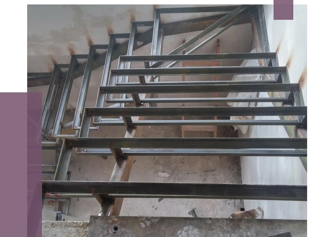 Демонтаж лестниц в Кореновске от 4353 руб. 