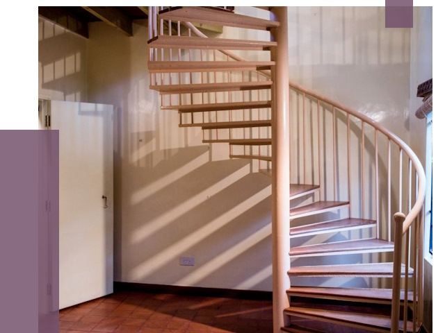 Изготовление винтовых лестниц на заказ в Кореновске от 77212 руб. | ПРОЛЁТ-Кнв