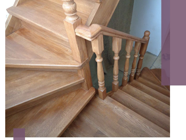 Дубовые лестницы под ключ в Кореновске: изготовление и монтаж