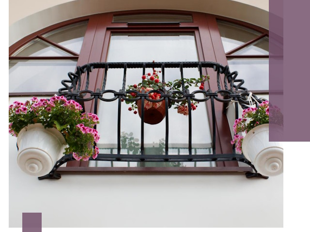 Изготовление и монтаж французских балконов в Кореновске