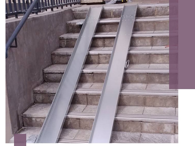 Демонтаж откидных пандусов профессионально в Кореновске