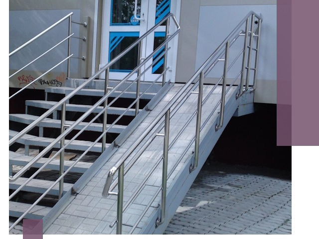 Пандус на крыльцо под ключ в Кореновске: монтаж и изготовление