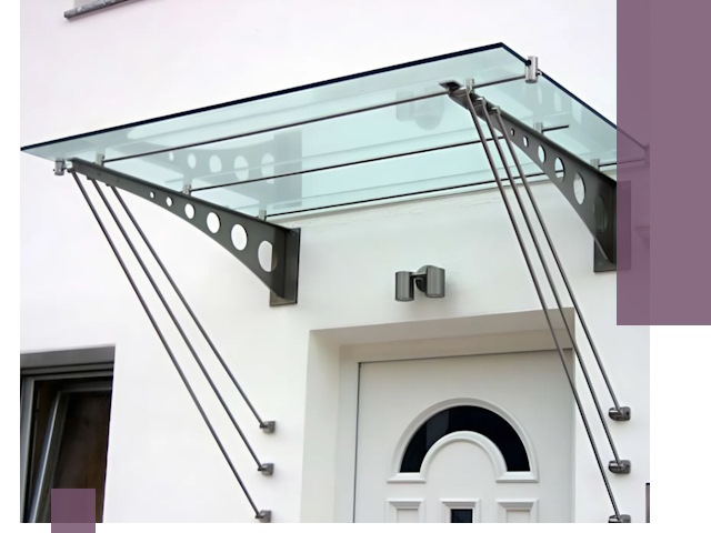 Козырьки над входом под ключ в Кореновске — изготовление и монтаж