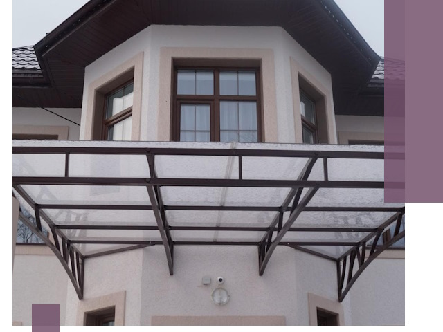 Козырьки из поликарбоната под ключ в Кореновске