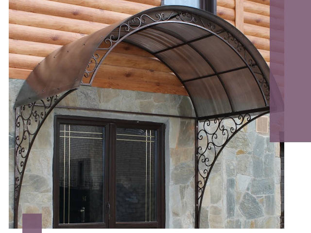 Арочные козырьки под ключ в Кореновске: изготовление и монтаж