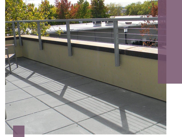 Металлические парапеты под ключ в Кореновске: монтаж и изготовление