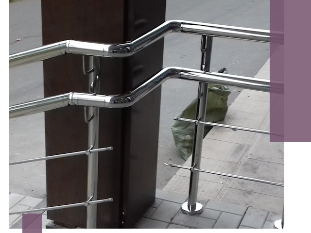 Монтаж поручней из нержавеющей стали в Кореновске качественно и быстро